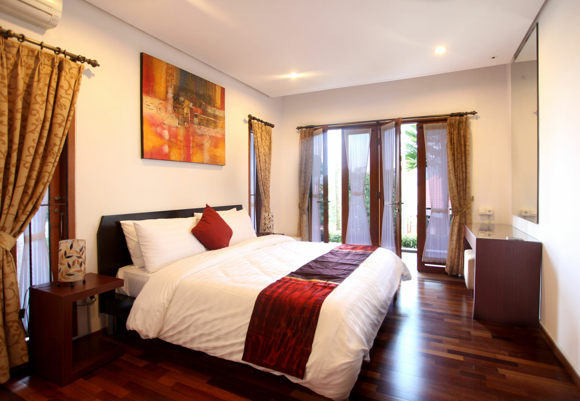 Kencana Villa Dago Bandung Eksteriør bilde